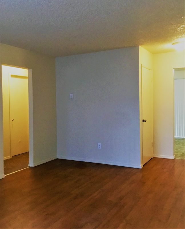 2-rz-2x1-livingroom-2