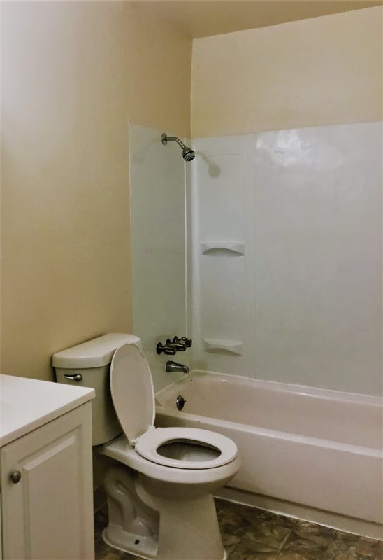 8-BATHROOM